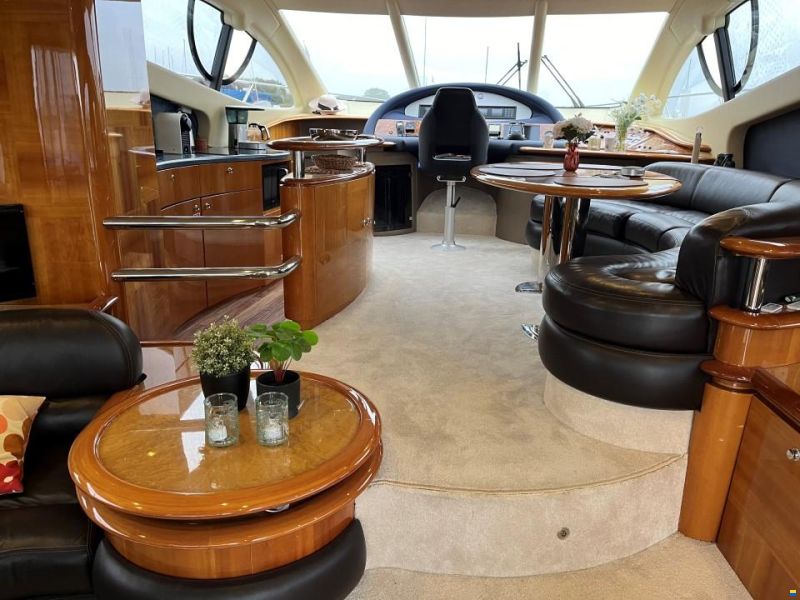 Azimut 55