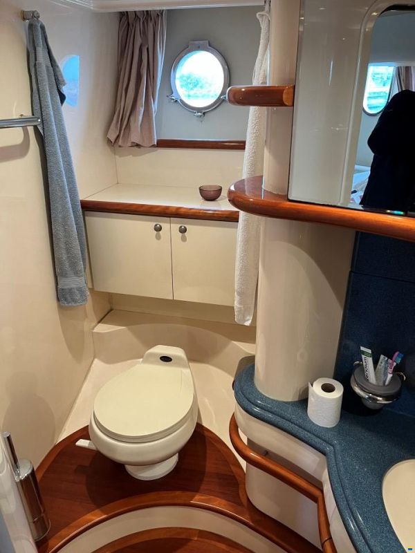 Azimut 55