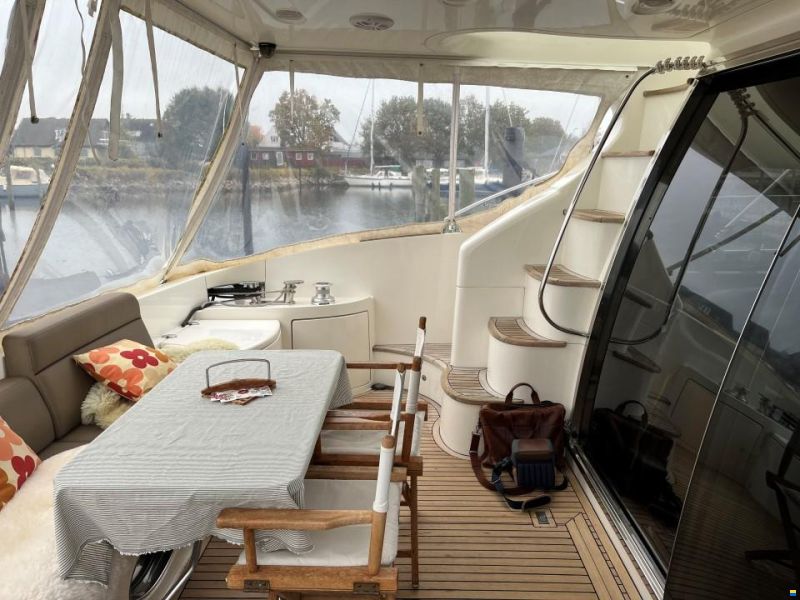 Azimut 55