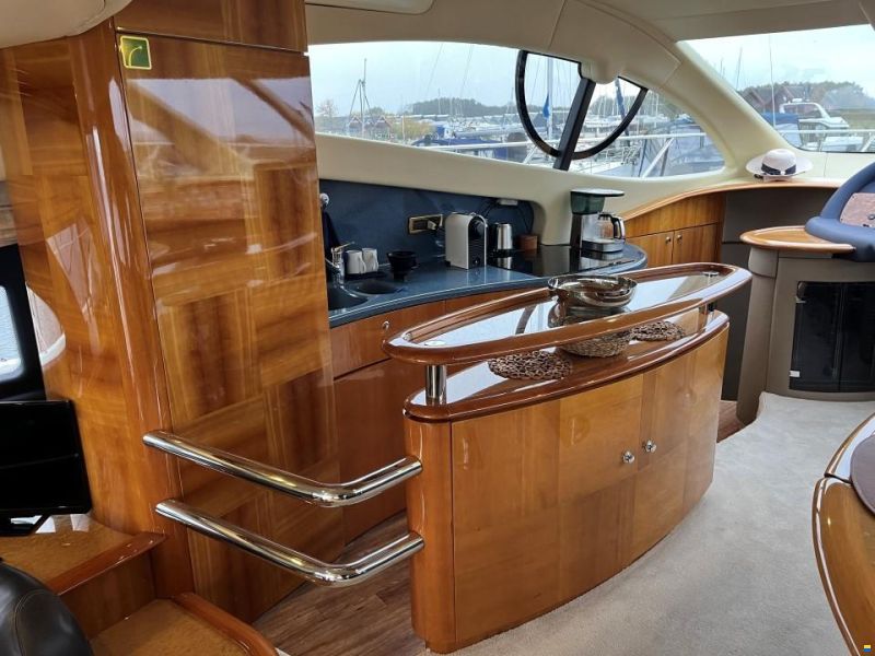 Azimut 55