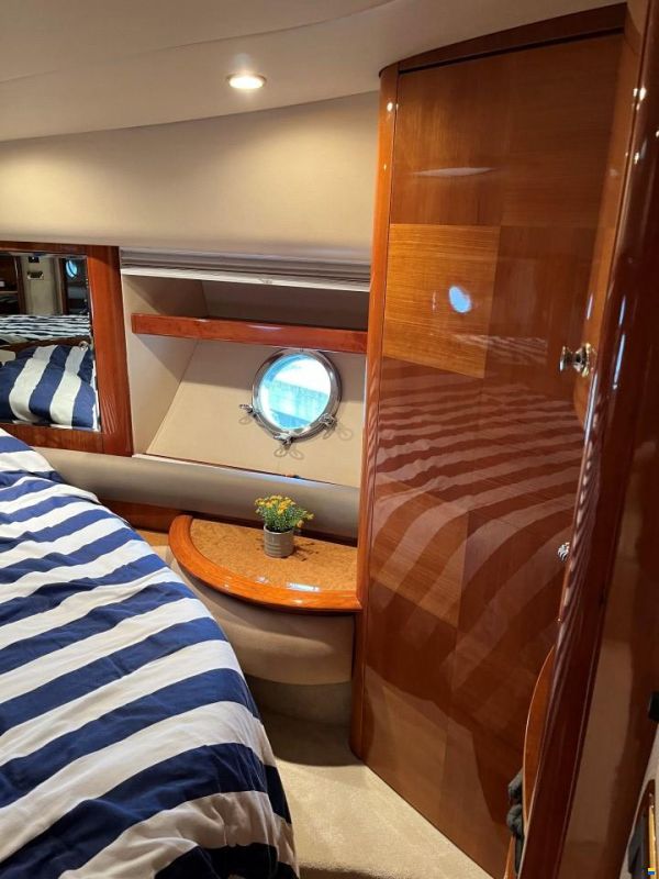 Azimut 55