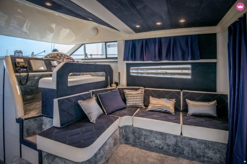 Fairline Phantom 42