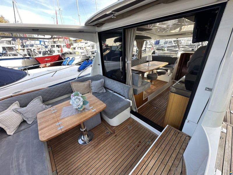 Marex 375