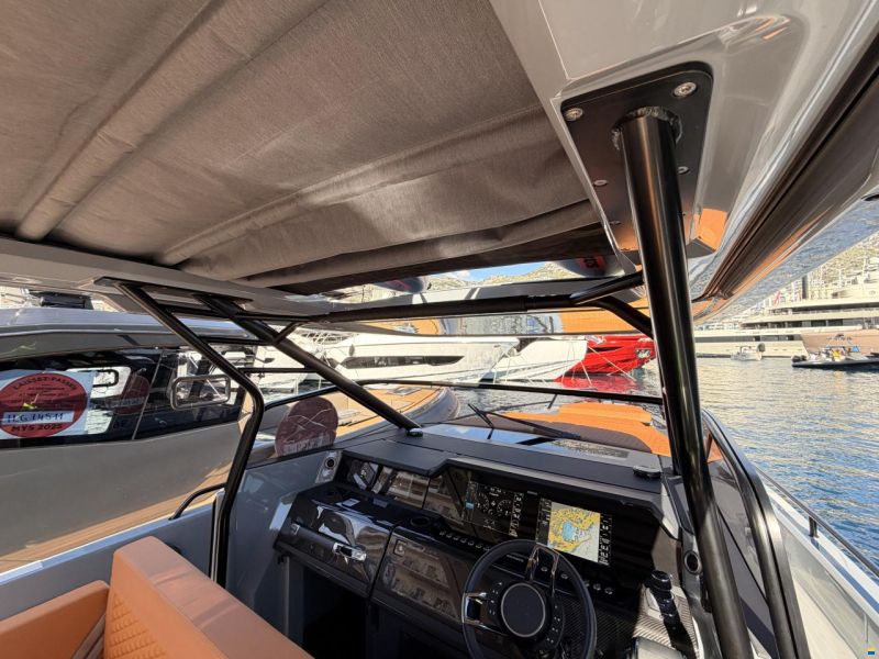 Brabus Shadow 1000 Sun-Top