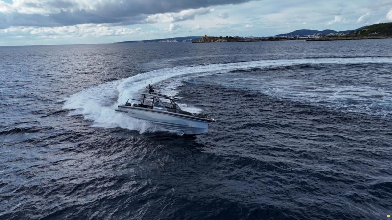 Brabus Shadow 1000 Sun-Top