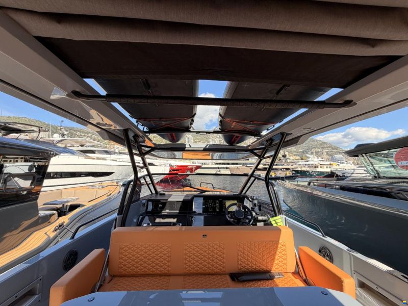 Brabus Shadow 1000 Sun-Top