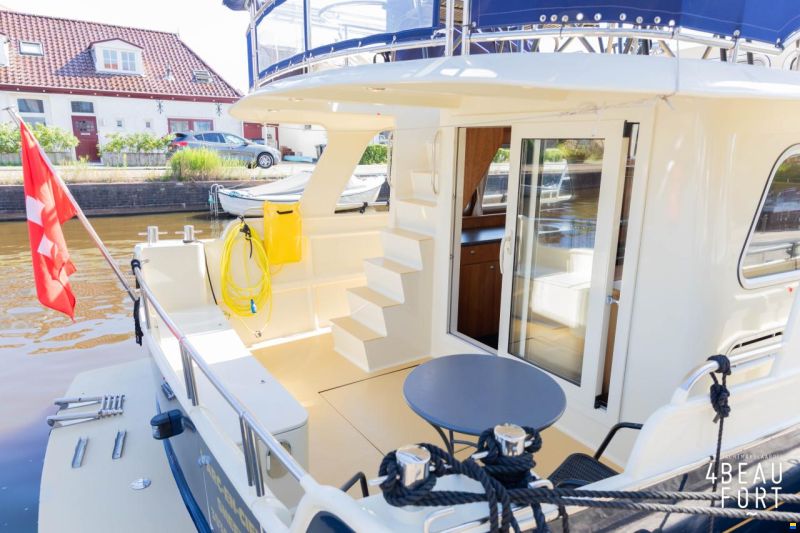 Aquanaut European Voyager 1300
