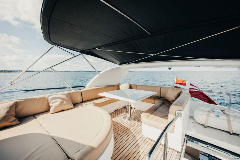 Elegance 64