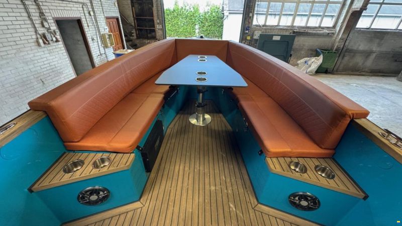 Futuro ZX-20L Tender