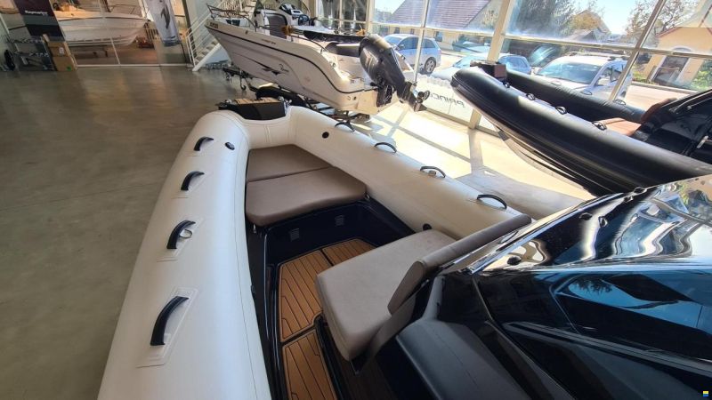 Brig Inflatable Boats Eagle 6.7H + Suzuki DF175AP