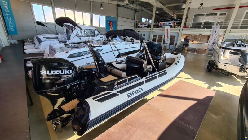 Brig Inflatable Boats Eagle 6.7H + Suzuki DF175AP