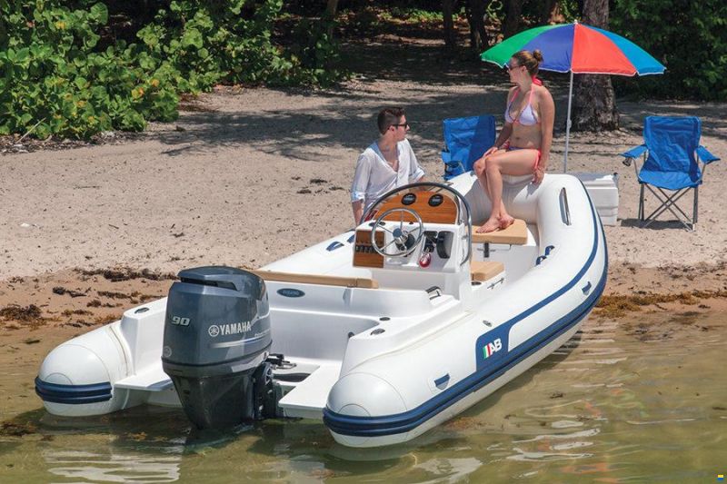 AB Inflatables Oceanus 17 VST