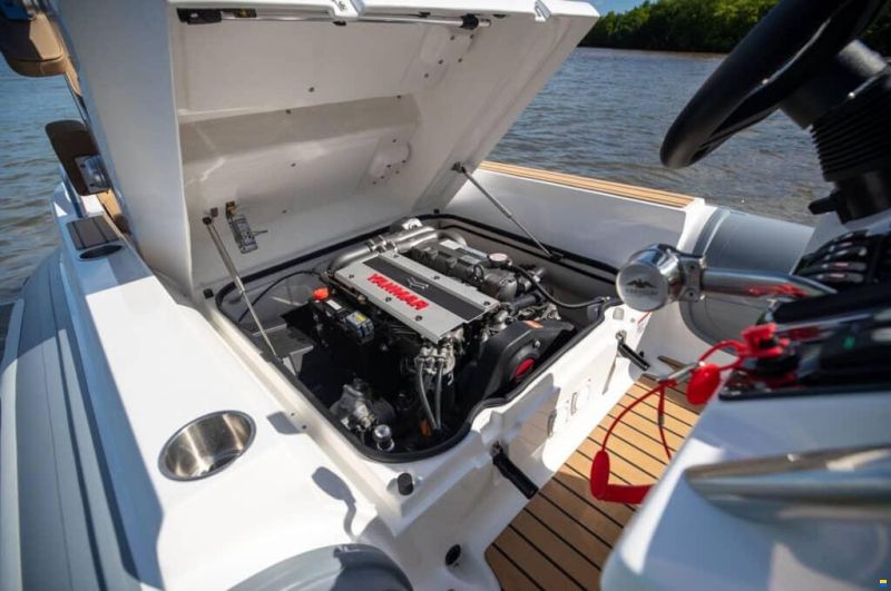 AB Inflatables ABJET 450 diesel