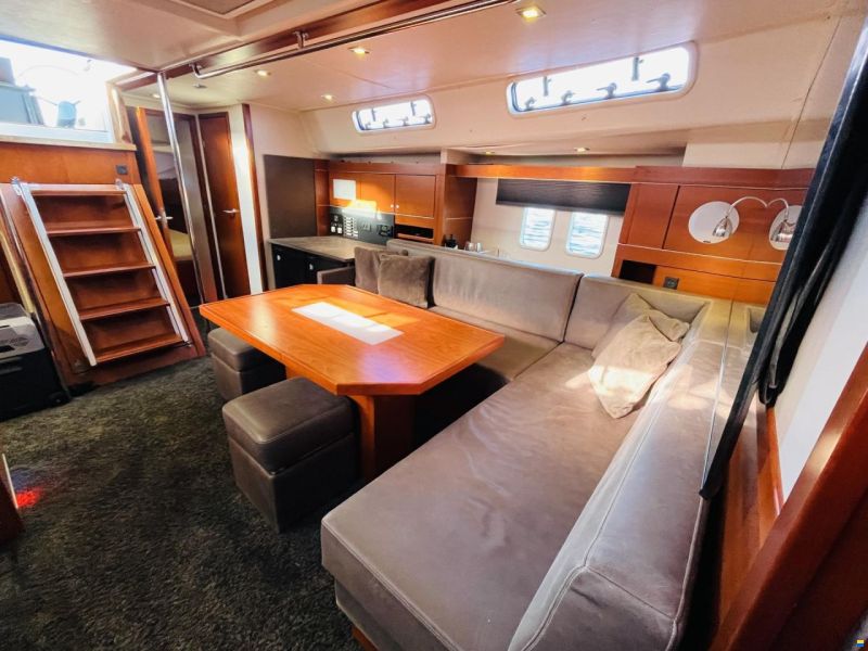 Hanse 545