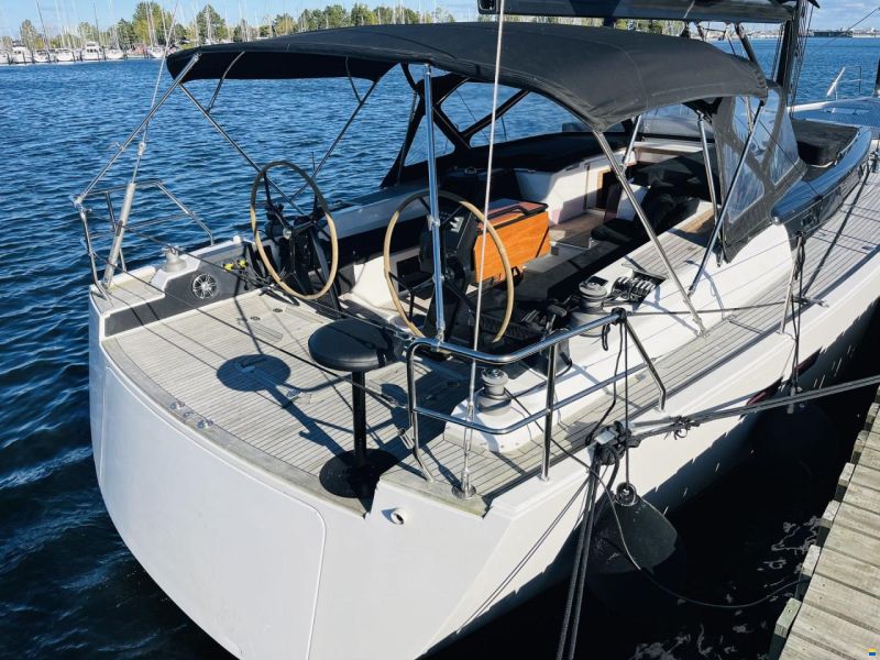 Hanse 545