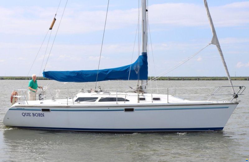 Catalina 320