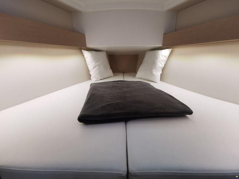 Beneteau OCEANIS 30.1