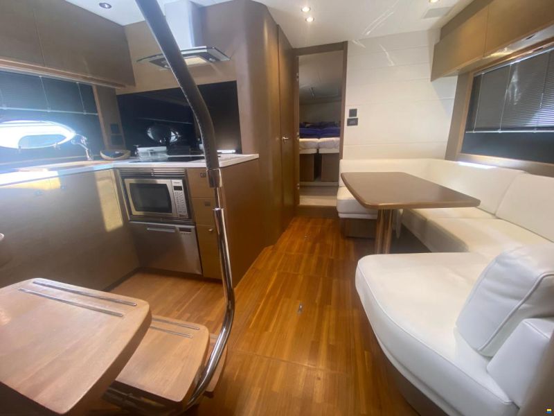 Princess V48 Open