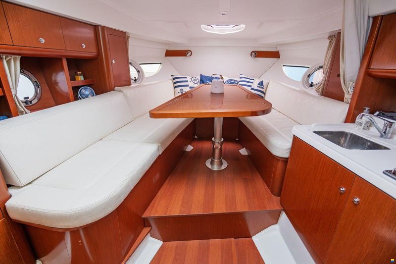 Beneteau Flyer Gran Turismo 34