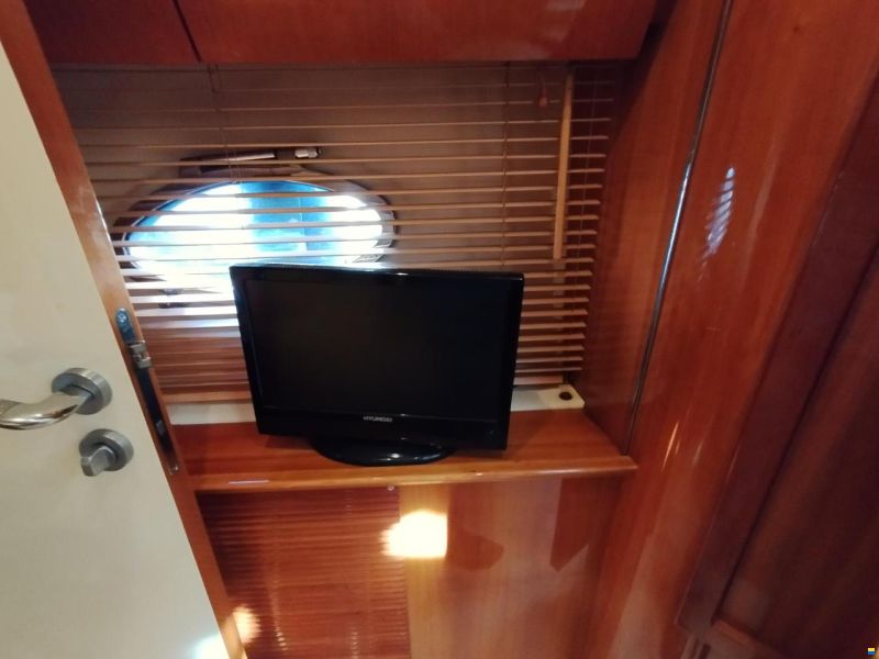Atlantis 42