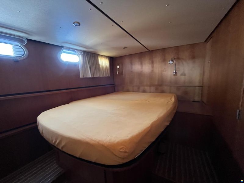 Linssen Grand Sturdy 36.9 AC