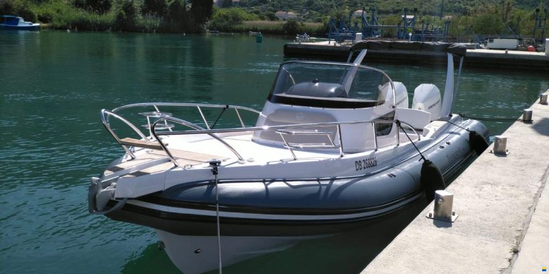 Capelli Tempest