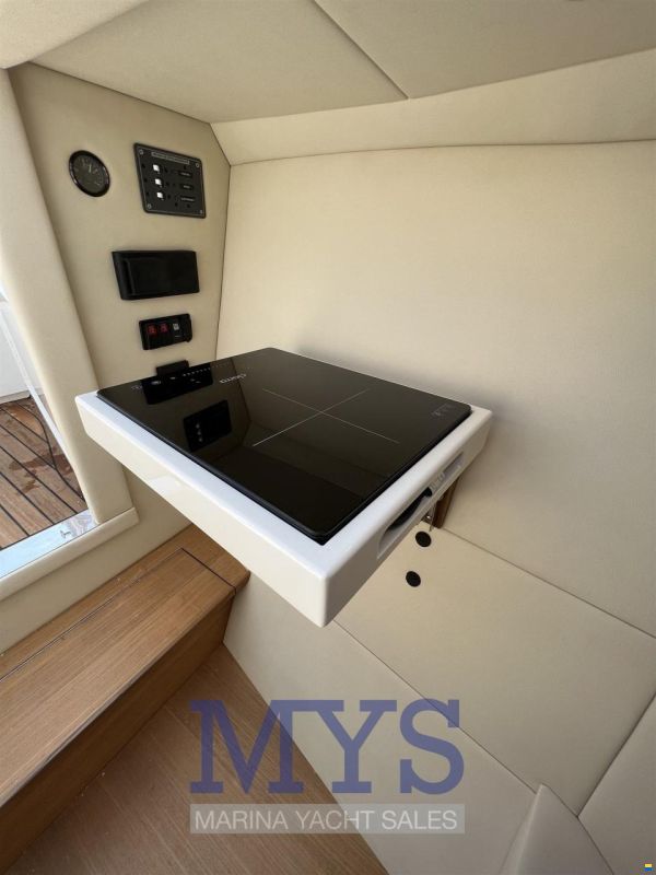Cantiere Ma.Mi Ma.Mi 28 T Top