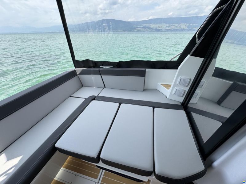 Jeanneau Merry Fisher 895