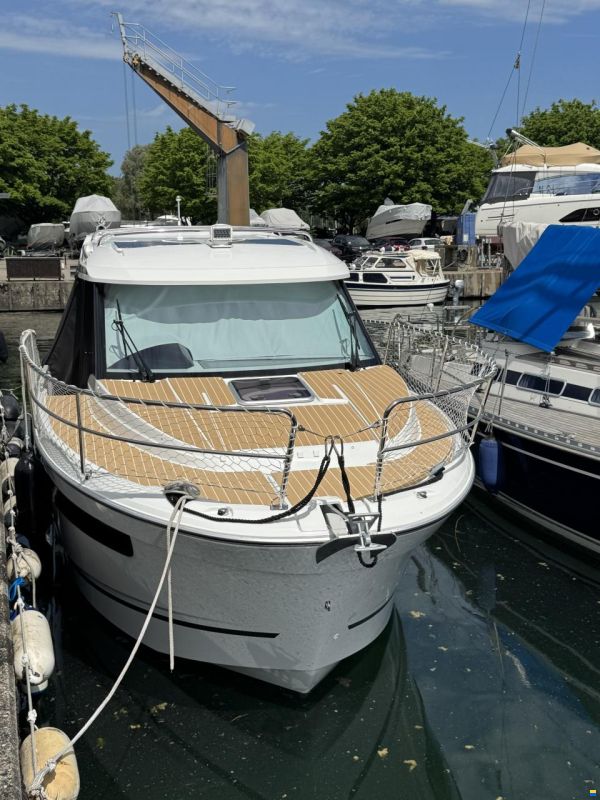 Jeanneau Merry Fisher 895