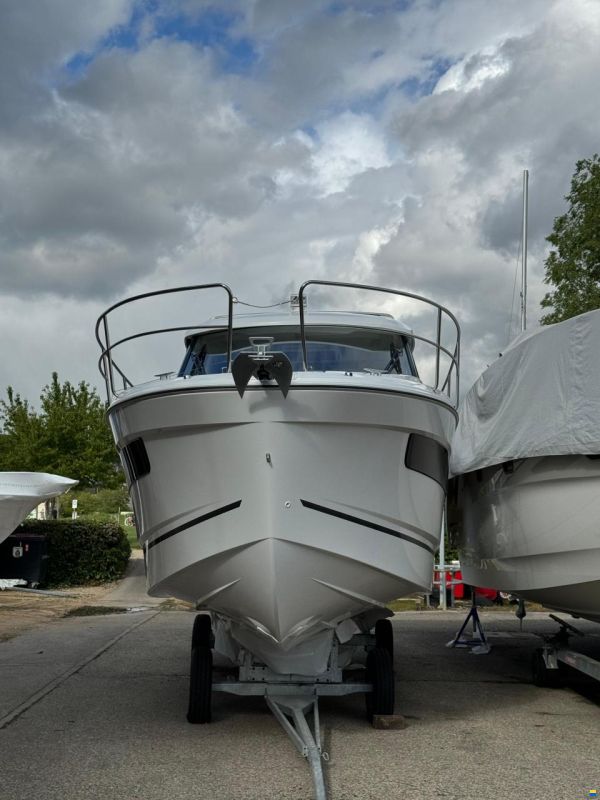 Jeanneau Merry Fisher 895