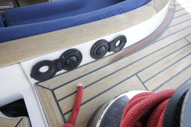 Beneteau 57