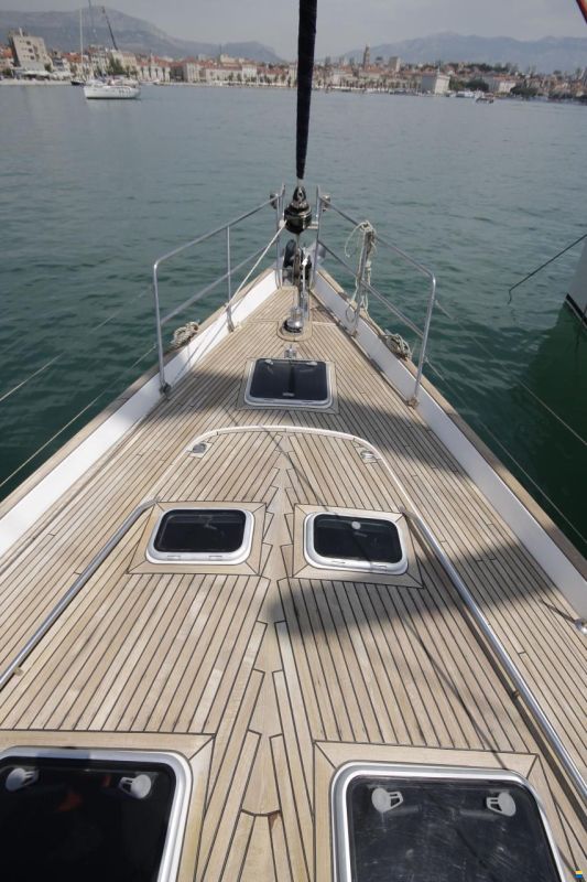 Beneteau 57