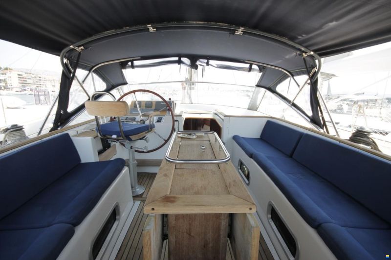 Beneteau 57