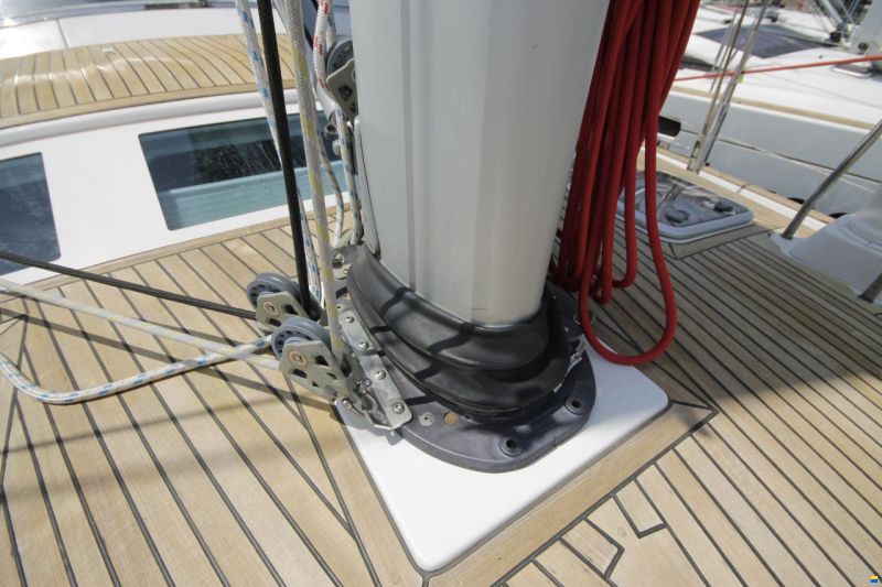 Beneteau 57