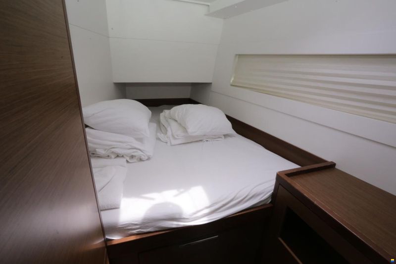 Lagoon 40