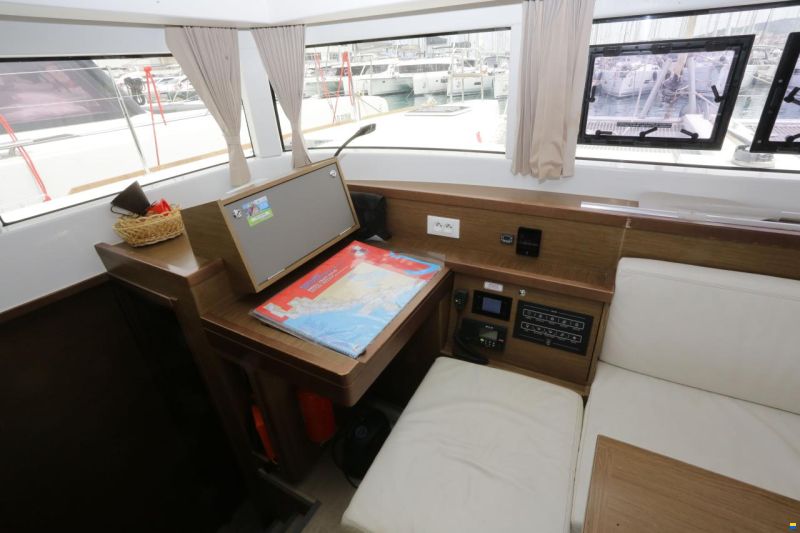 Lagoon 40
