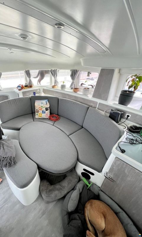 Lagoon 380