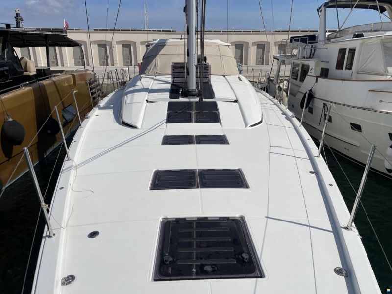 Jeanneau 65