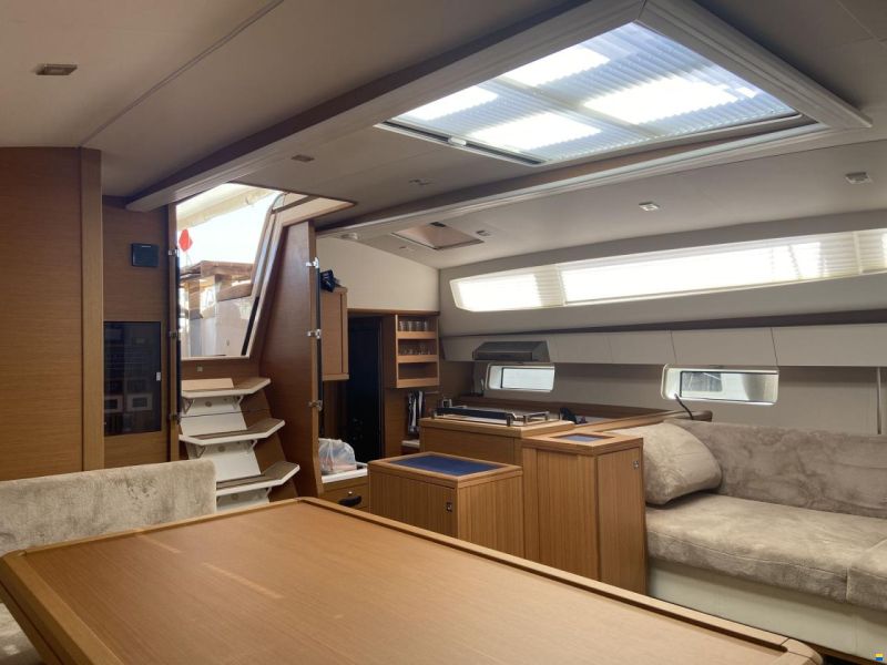 Jeanneau 65