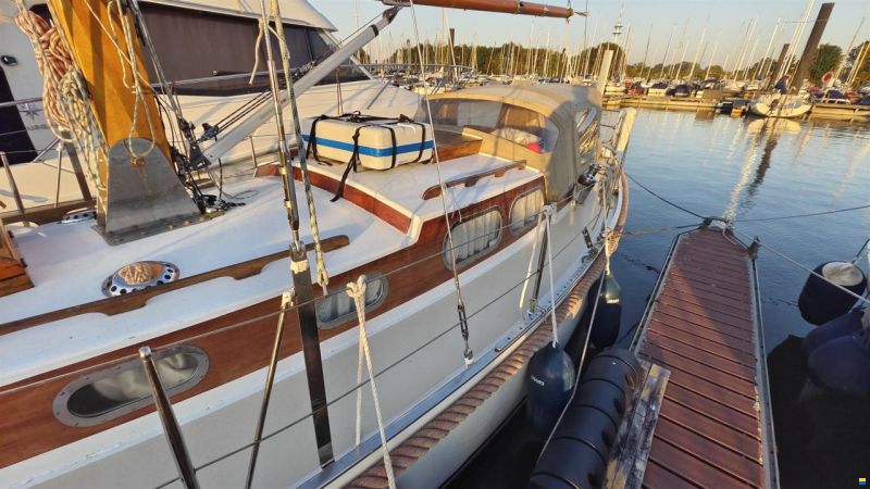 Dekker & Söhne Marken II