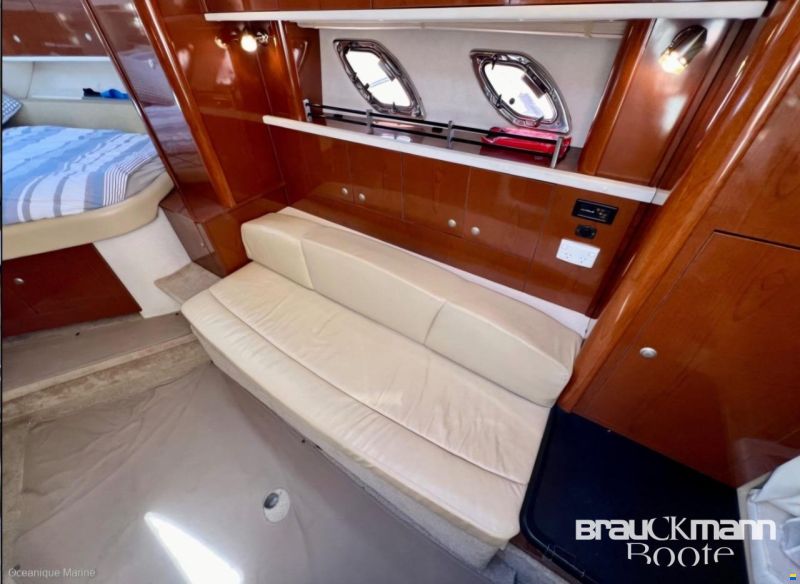 Sea Ray 335 Sundancer