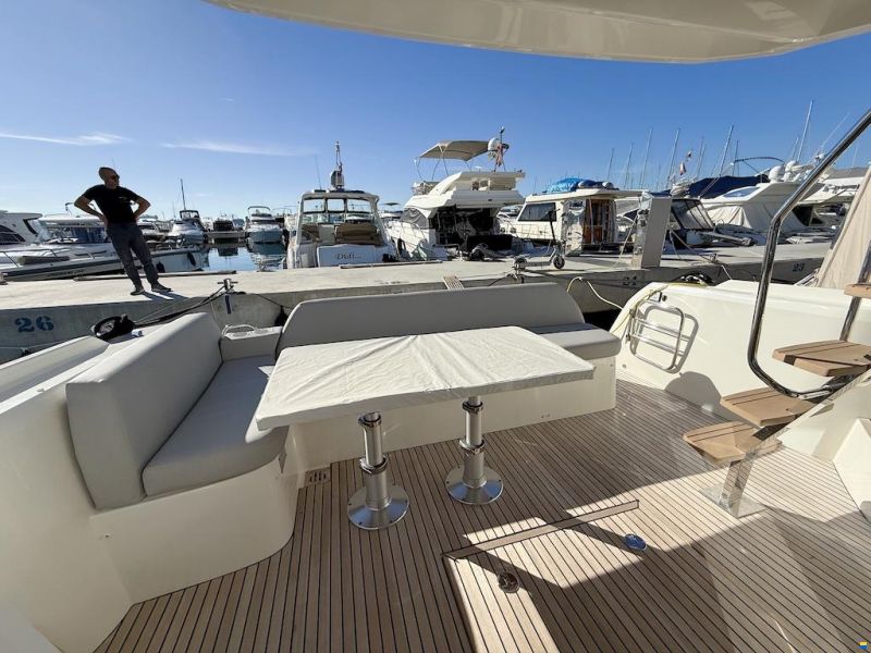 Prestige 420