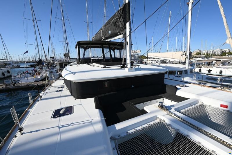 Lagoon 450 F