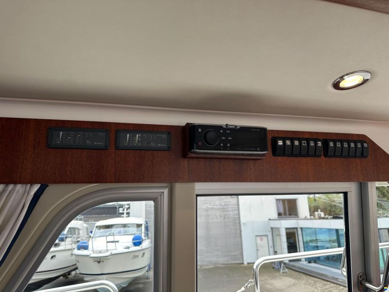 Storebro 410 Commander