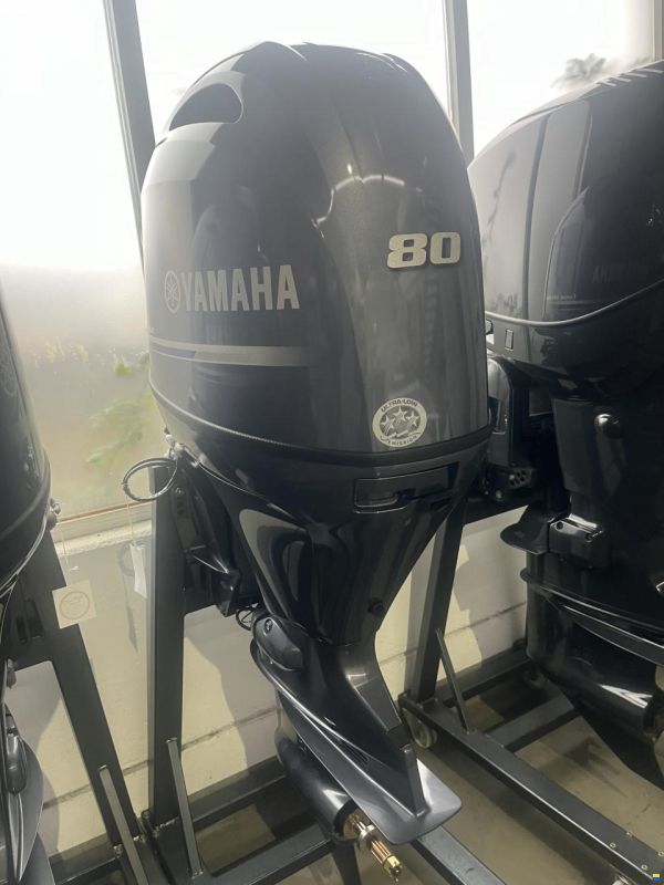 Yamaha F80 LB