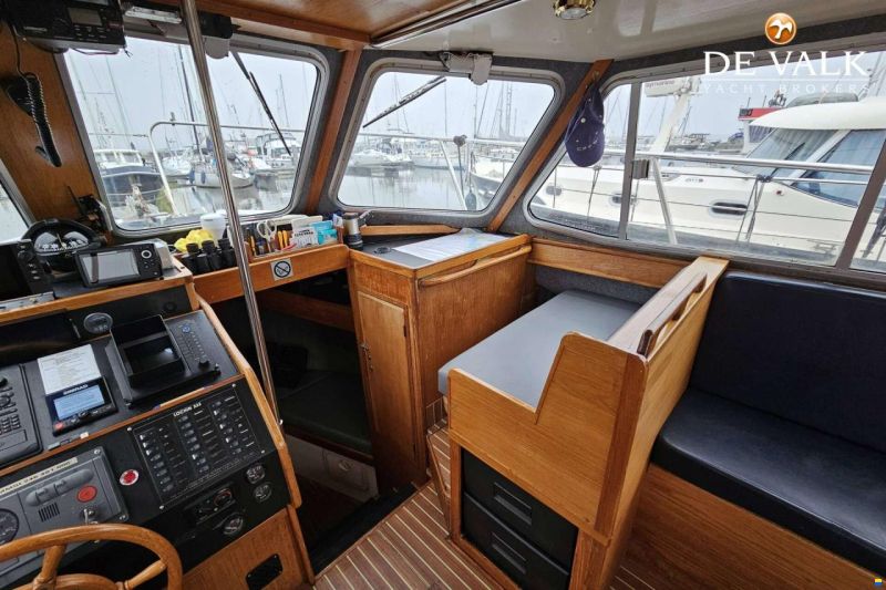 Lochin 333 Harbour Pilot