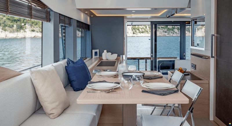 Beneteau Grand Trawler 62