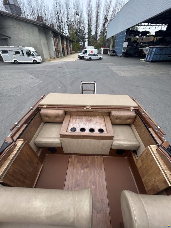 Draco 1800 Daycruiser