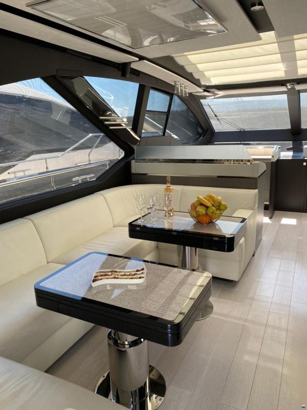 Azimut S7