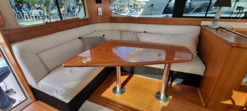 RIVIERA MARINE RIVIERA 40